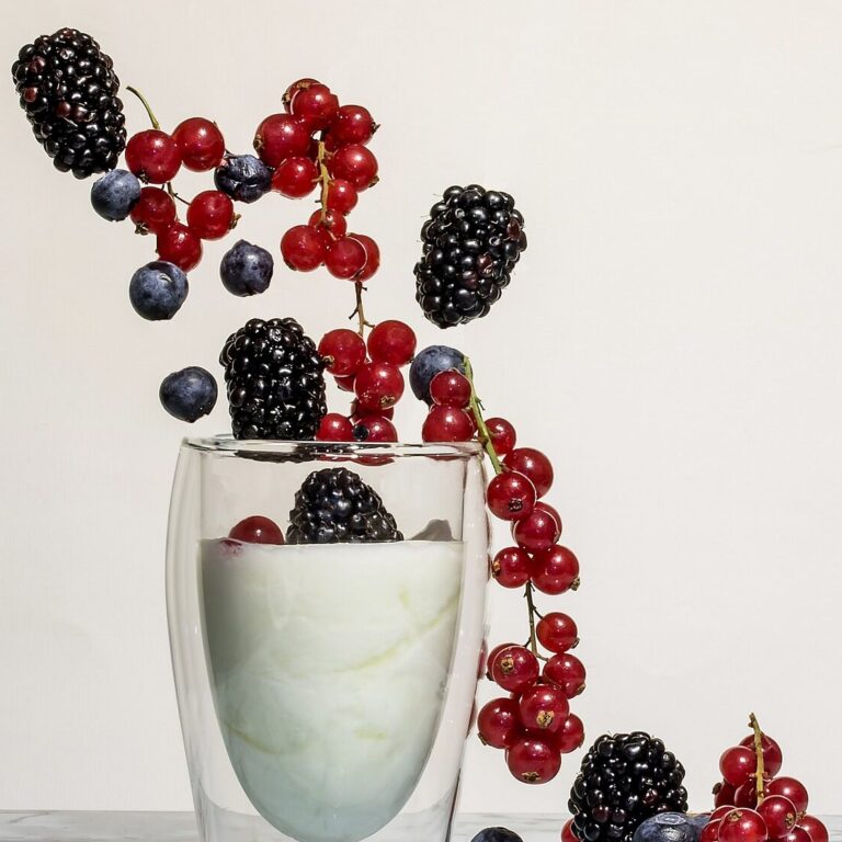 yogurt-gb6e7cbcc2_1920